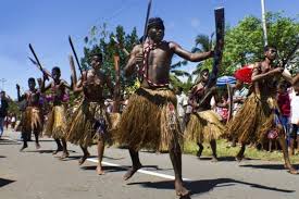 Tari Cakalele Maluku